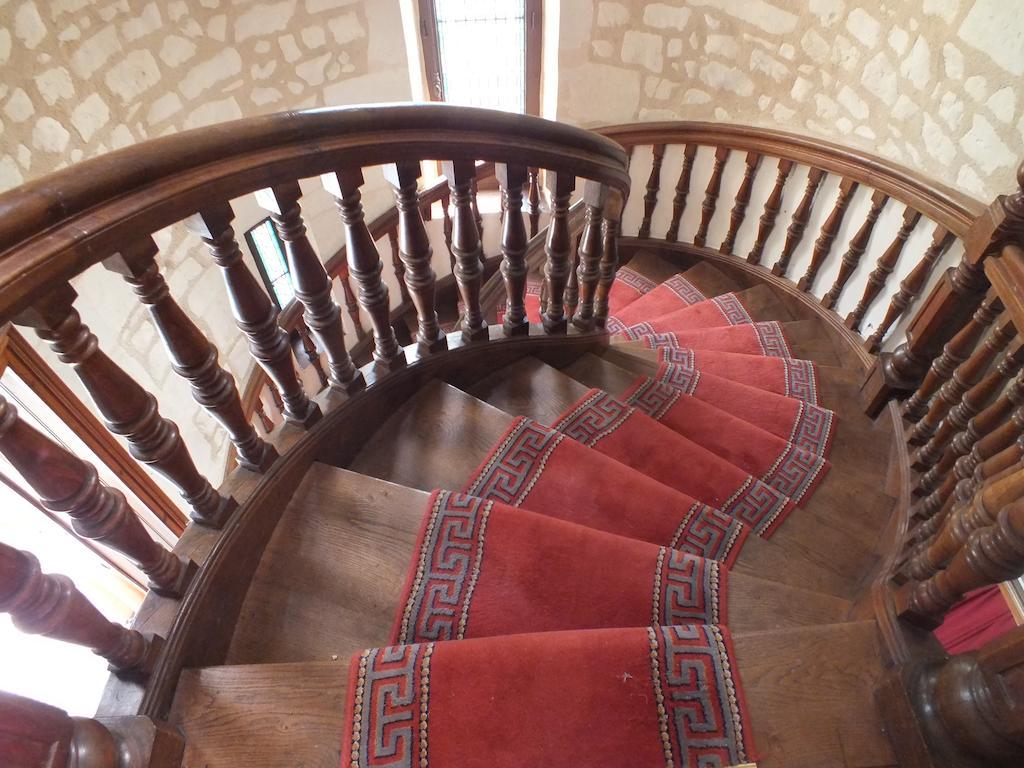 Bed & Breakfast Chateau De Naze 3*