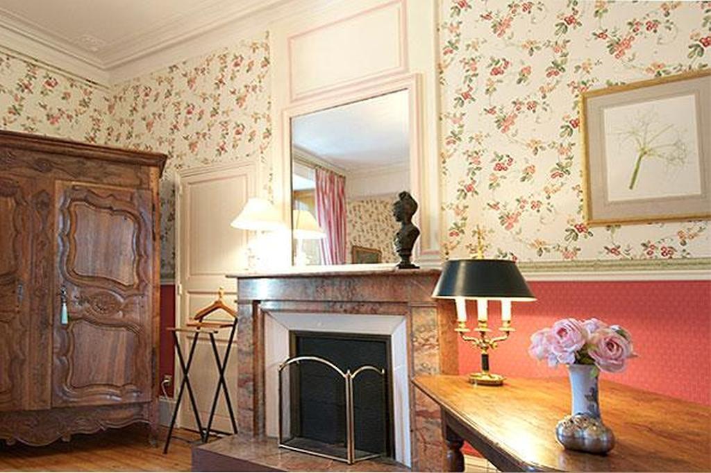 Frühstückspension Chateau De Naze Vivy-saumur 3*