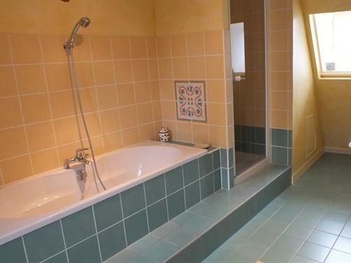 Bed & Breakfast Chateau De Naze 3*